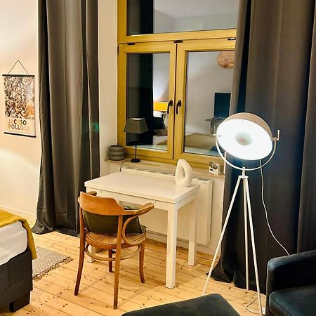 Feelslikehome - Stylische Und Zentrale Altbauwohnung Mit Terrasse&Garten Bochum Exterior foto