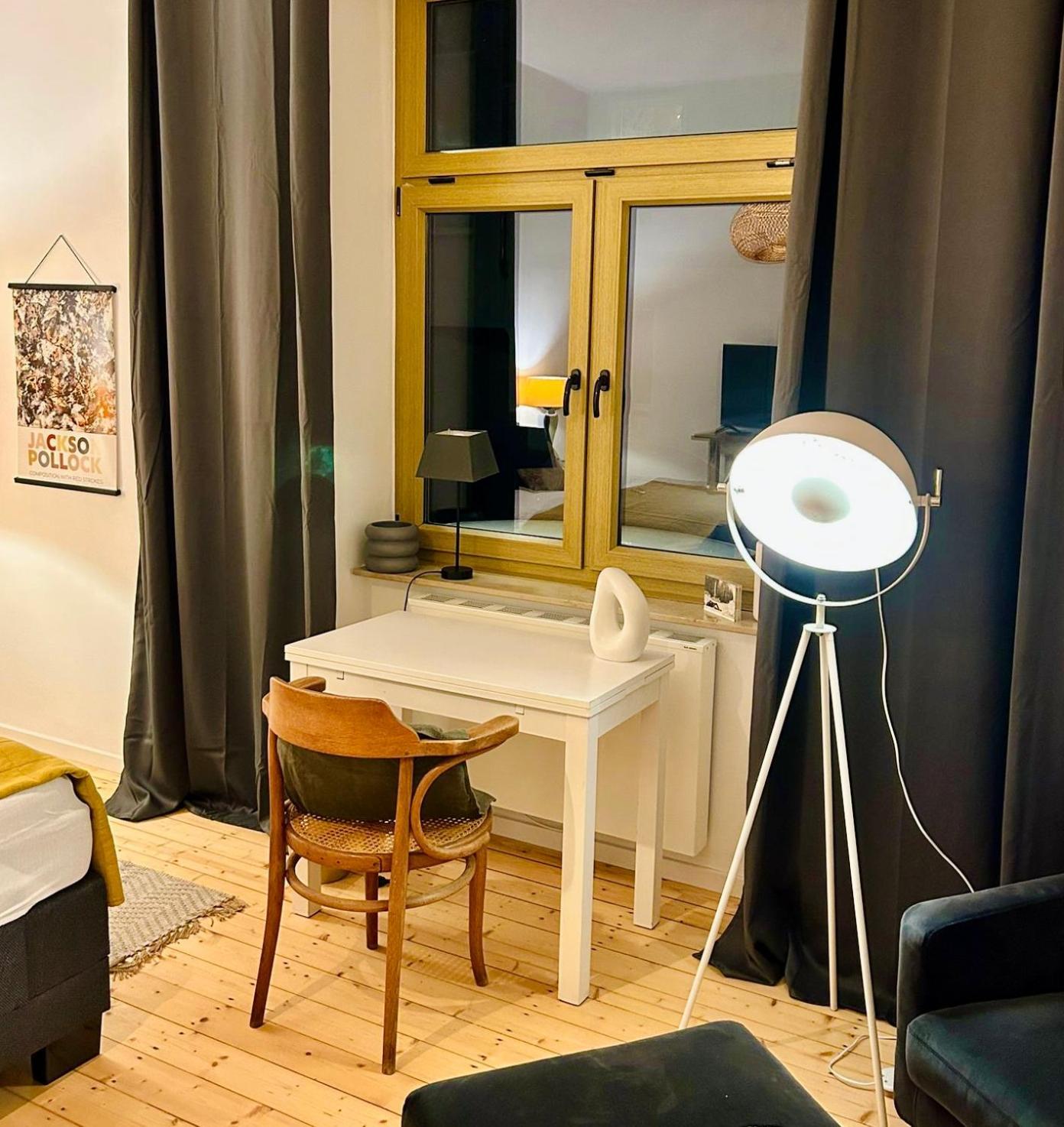 Feelslikehome - Stylische Und Zentrale Altbauwohnung Mit Terrasse&Garten Bochum Exterior foto
